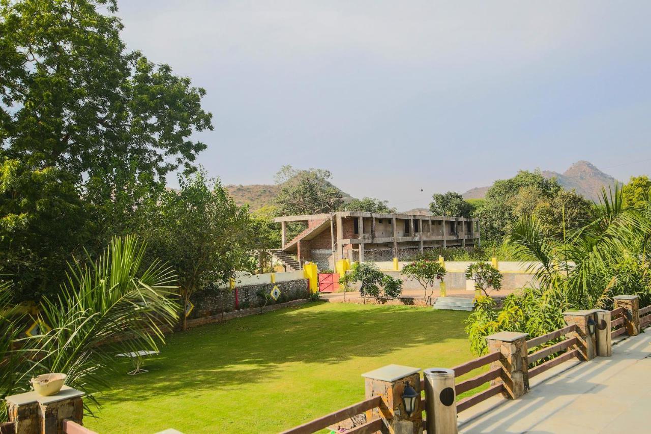 Oyo 24395 Hills Retreat Resort Ουνταϊπούρ Εξωτερικό φωτογραφία